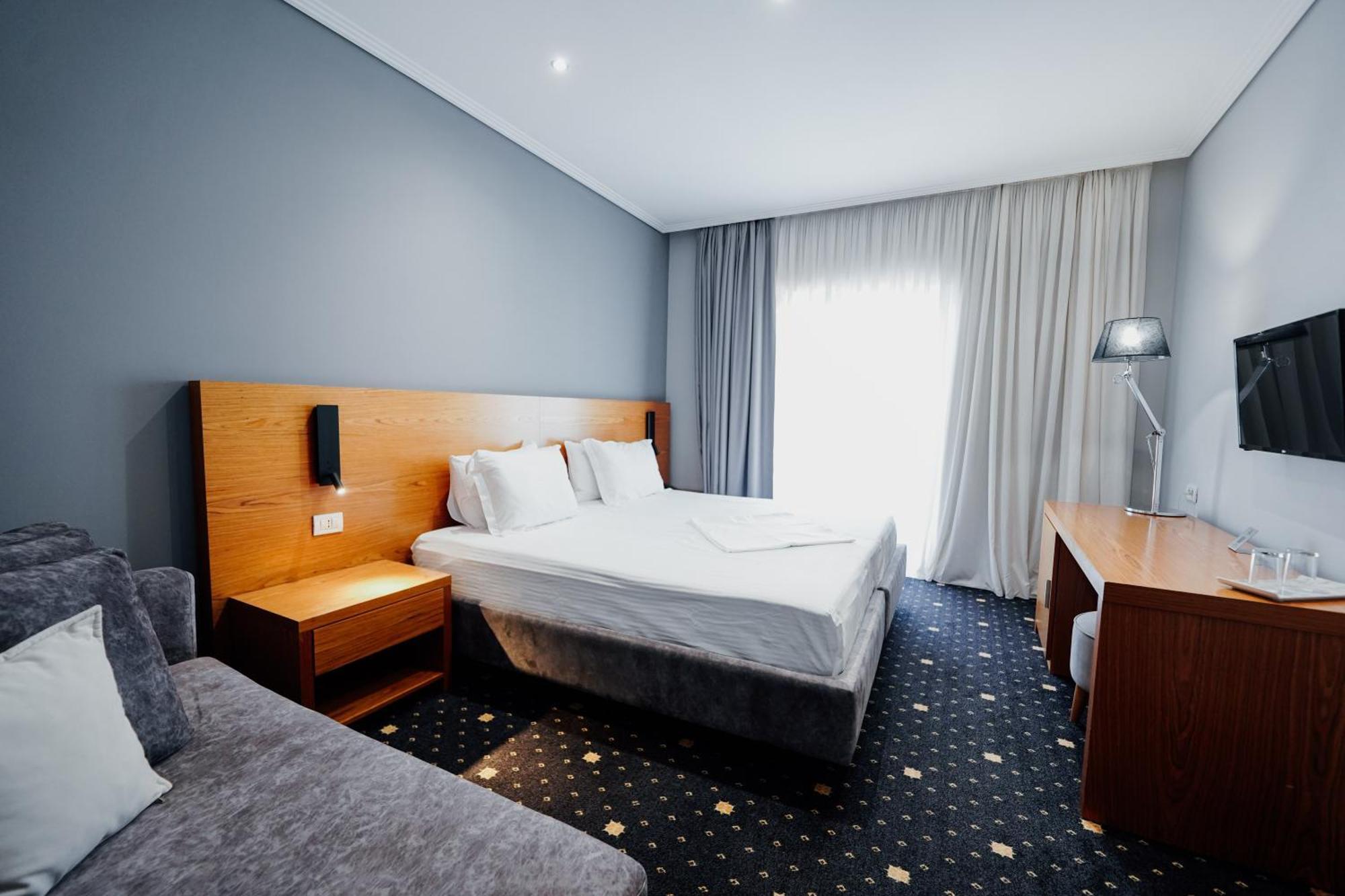 Hotel Agimi Саранда Экстерьер фото