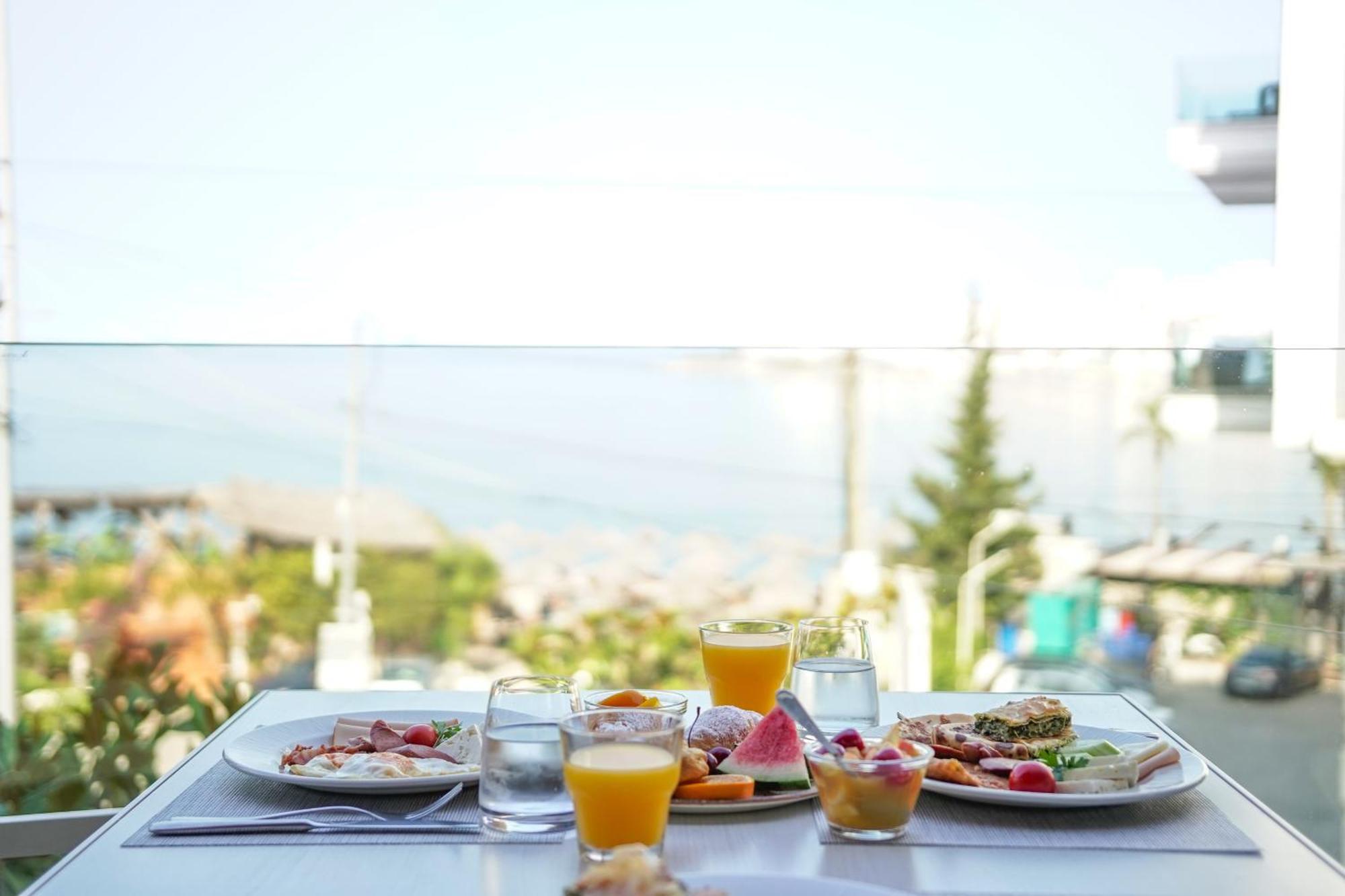 Hotel Agimi Саранда Экстерьер фото