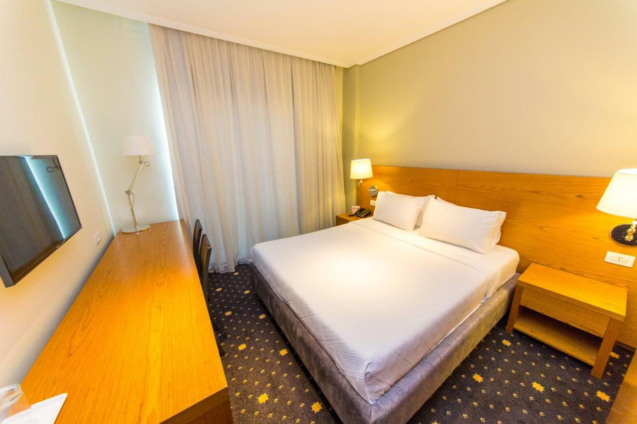 Hotel Agimi Саранда Экстерьер фото